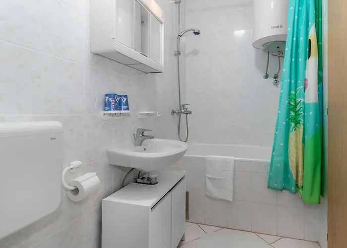 Apartament Awesome In Novi Vinodolski