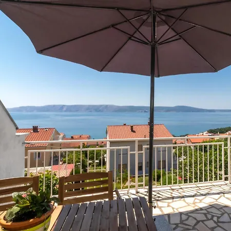 1 Bedroom Stunning In *